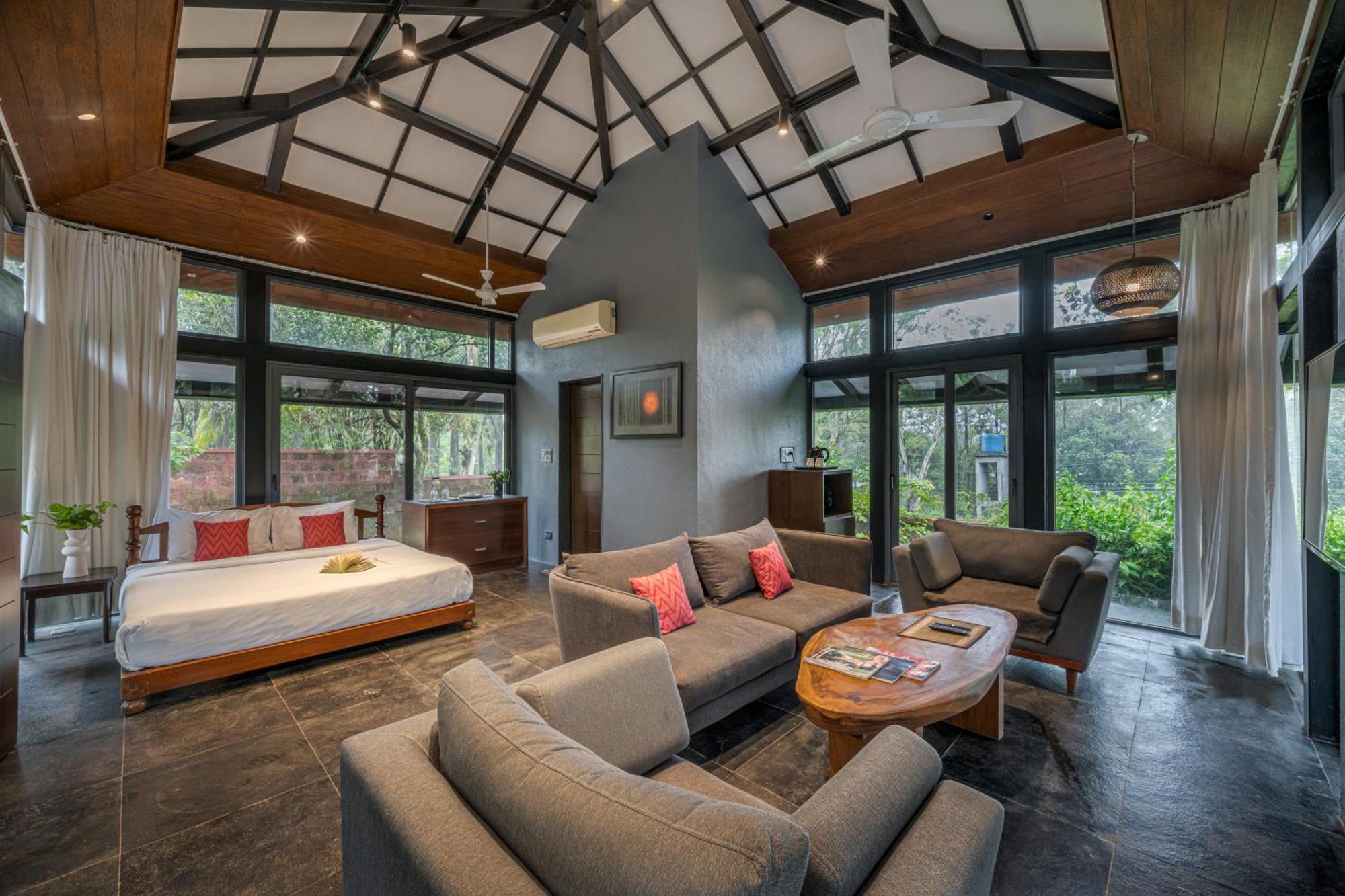 Saffronstays The Glasshouse, Panchgani - Beautiful Glass Villa For Couples Zewnętrze zdjęcie